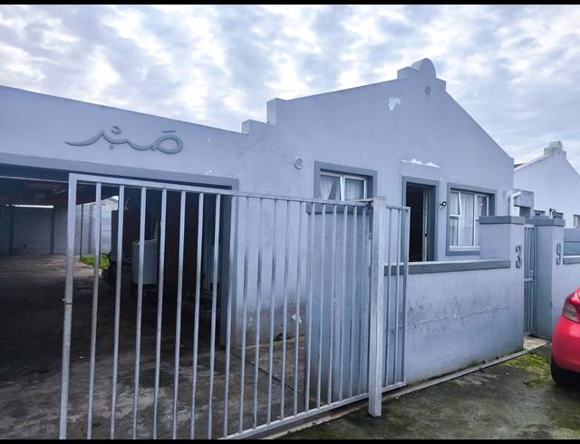 3 BEDROOM HOUSE FOR SALE IN LOTUS RIVER